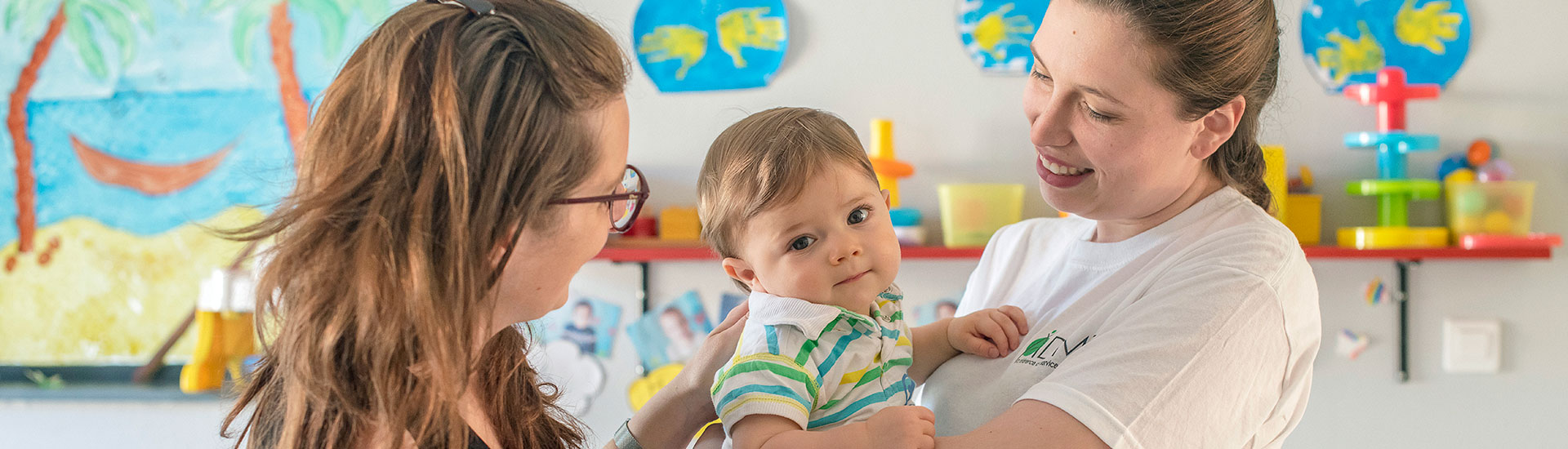 Garde enfant en crèche et micro crèche à l'ADMR